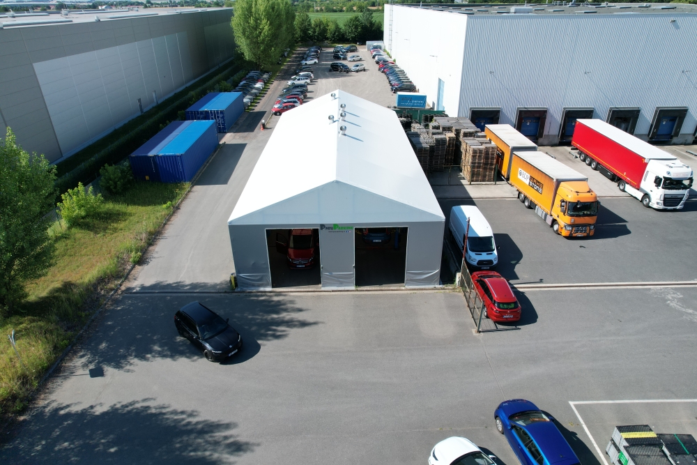 Pohled na provozovnu PneuParking v Tuchoměřicích